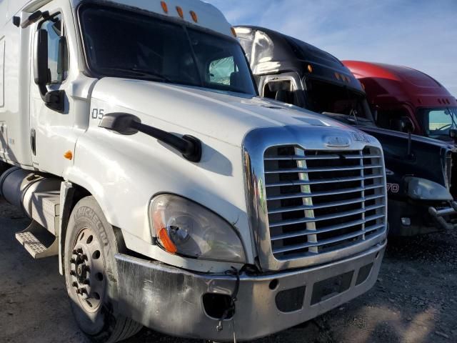 2009 Freightliner Cascadia 125