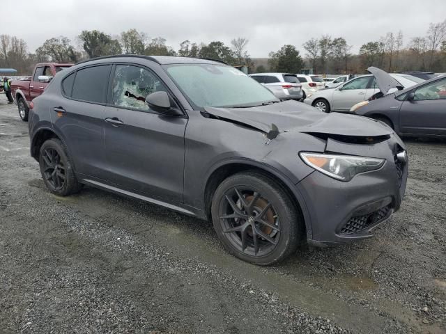 2021 Alfa Romeo Stelvio Sport