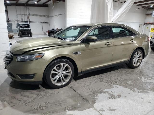 2013 Ford Taurus SEL