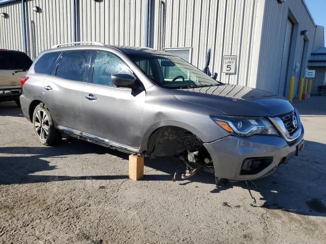 2020 Nissan Pathfinder Platinum