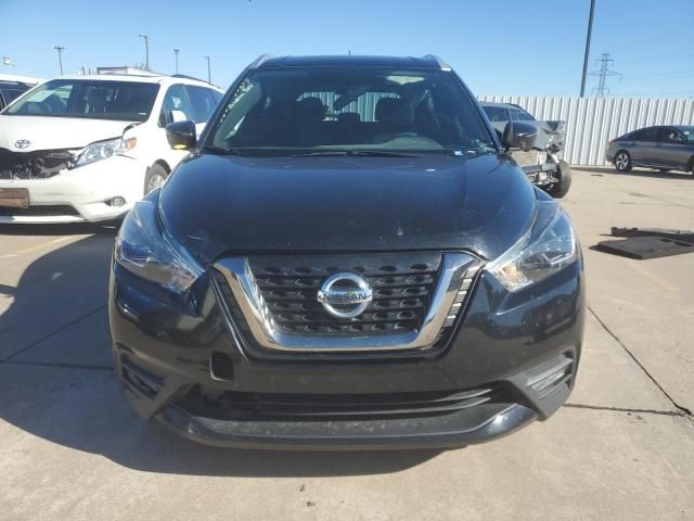 2018 Nissan Kicks S