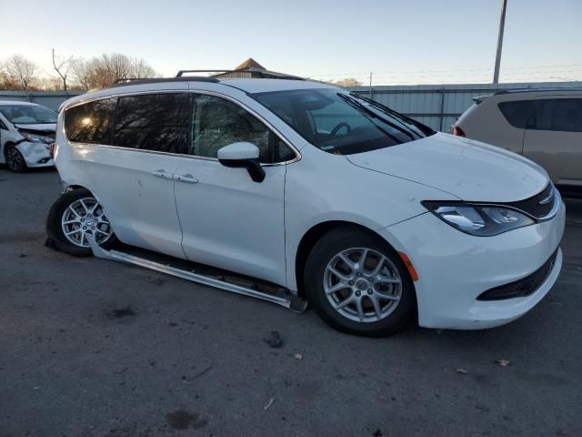 2021 Chrysler Voyager LXI