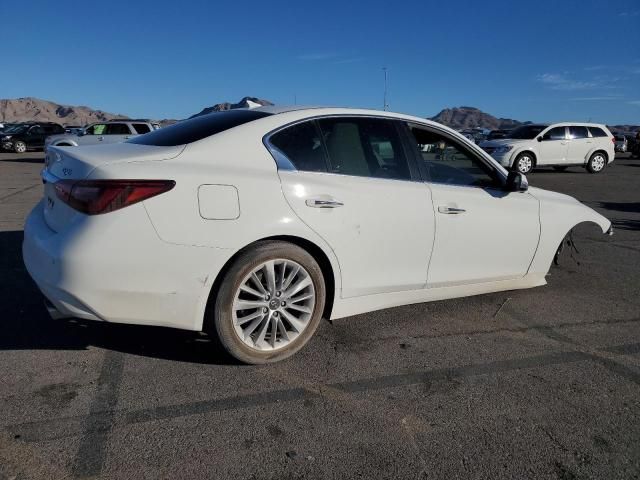 2021 Infiniti Q50 Luxe