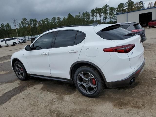 2022 Alfa Romeo Stelvio TI