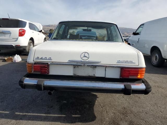 1976 Mercedes-Benz 240D