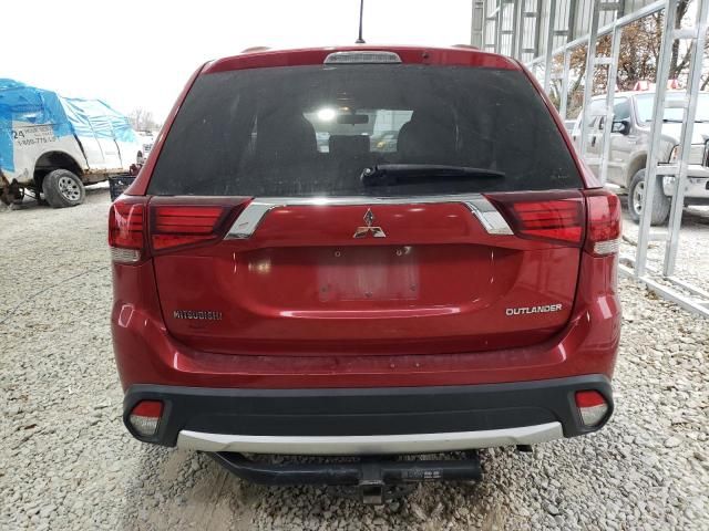 2016 Mitsubishi Outlander SE