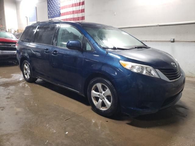 2012 Toyota Sienna LE