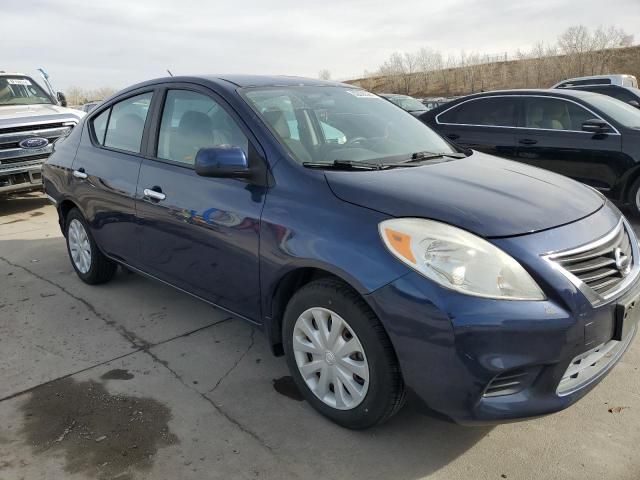 2013 Nissan Versa S