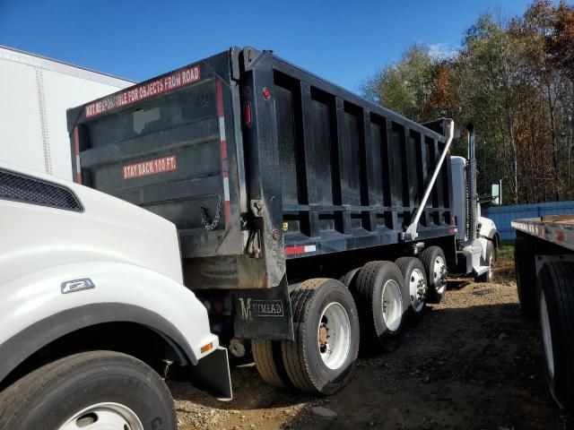 2024 Kenworth Construction T880