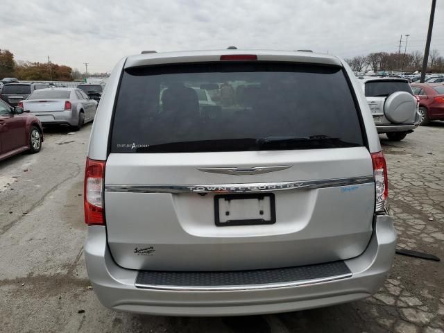 2011 Chrysler Town & Country Touring L