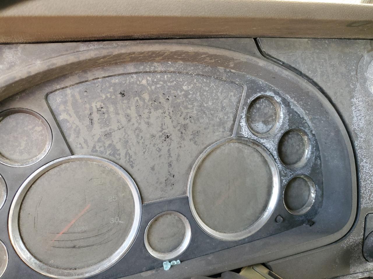 2017 Kenworth Construction T680