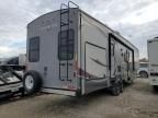 2013 Wildcat Travel Trailer