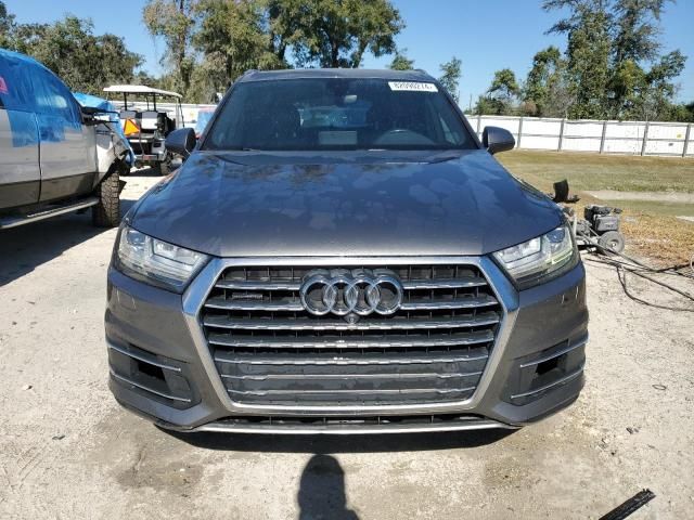 2017 Audi Q7 Premium Plus