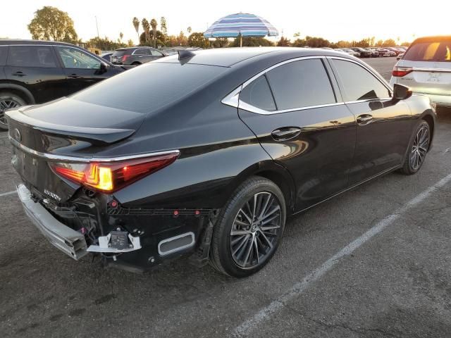 2023 Lexus ES 300H Base