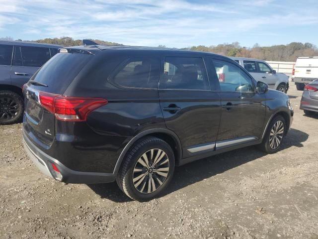 2020 Mitsubishi Outlander SE