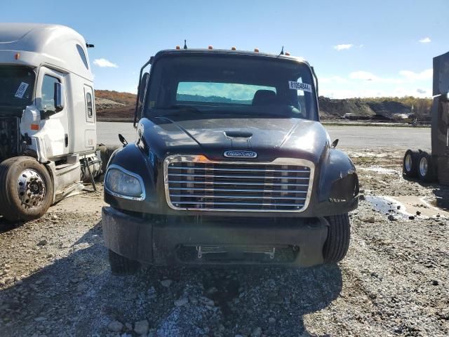 2006 Freightliner M2 106 Medium Duty