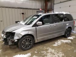 Salvage cars for sale from Copart Appleton, WI: 2017 Dodge Grand Caravan SE