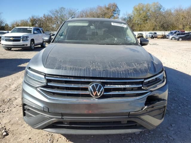 2022 Volkswagen Tiguan SE