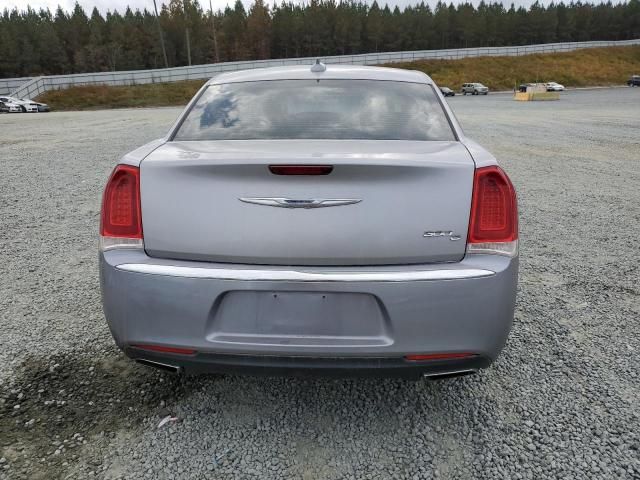 2016 Chrysler 300C