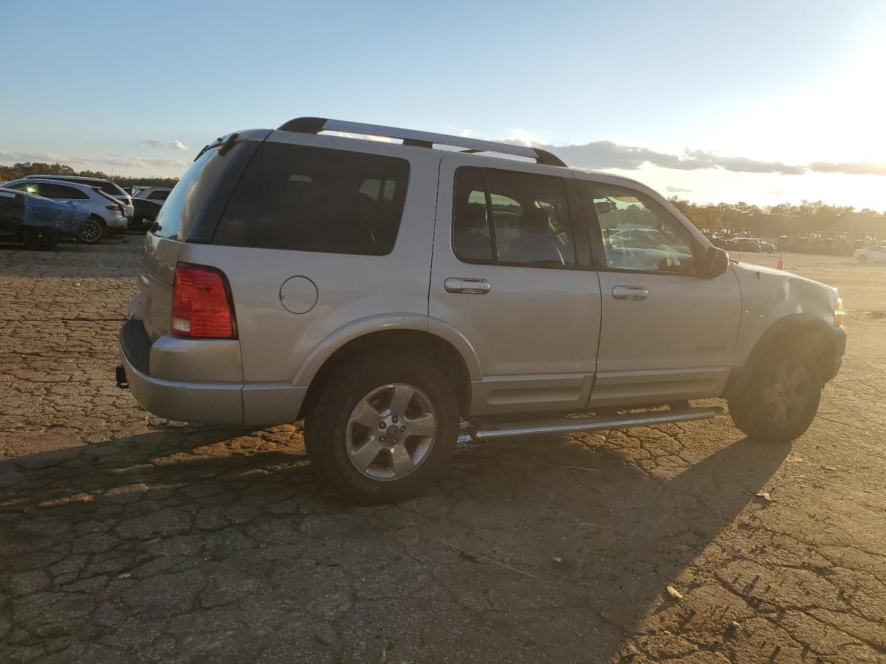 2005 Ford Explorer Limited