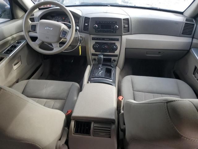 2006 Jeep Grand Cherokee Laredo