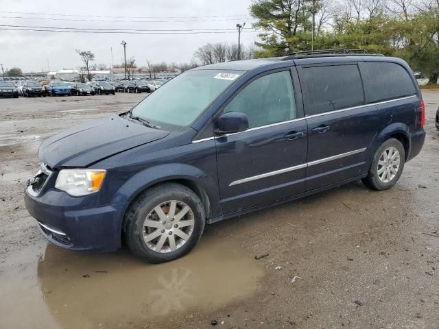 2013 Chrysler Town & Country Touring