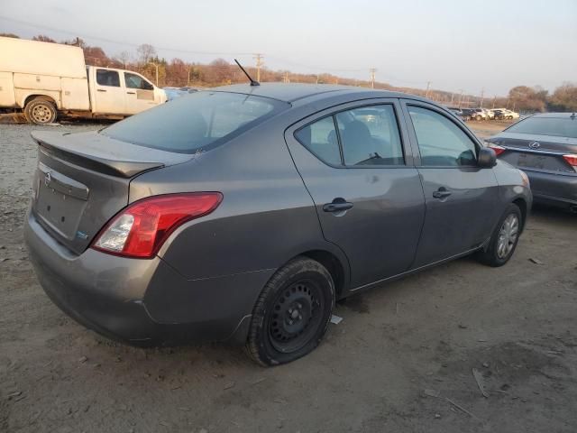 2013 Nissan Versa S