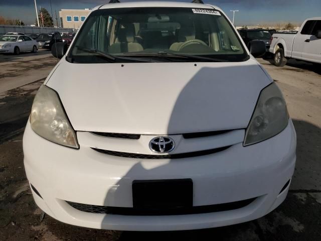 2008 Toyota Sienna CE