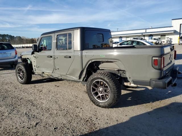 2022 Jeep Gladiator Overland