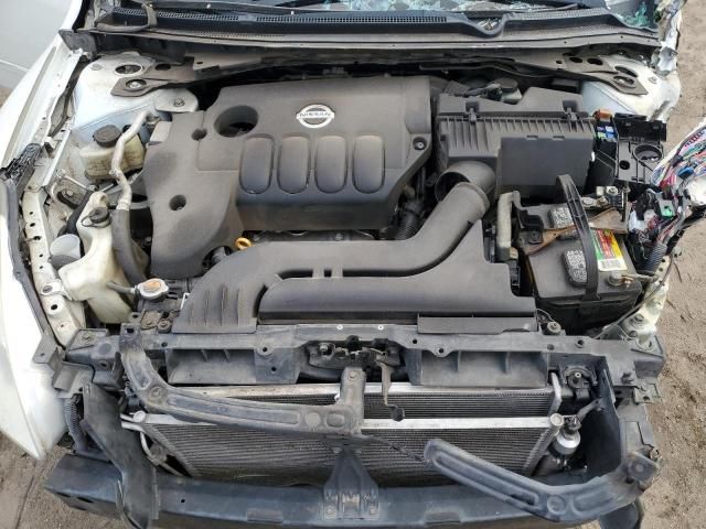 2011 Nissan Altima Base