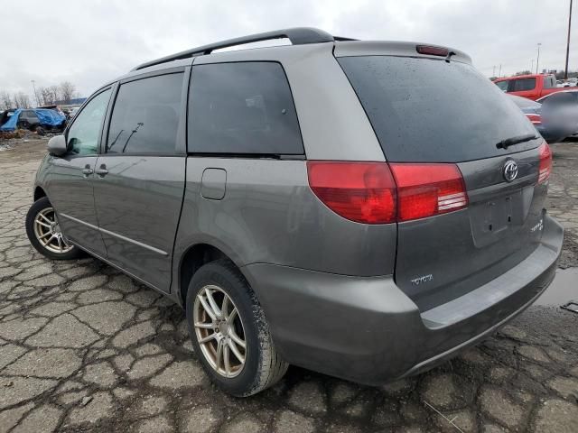 2005 Toyota Sienna XLE