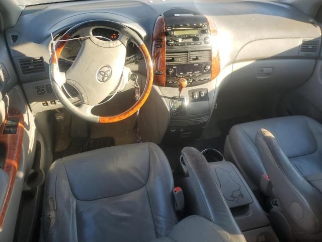 2006 Toyota Sienna XLE