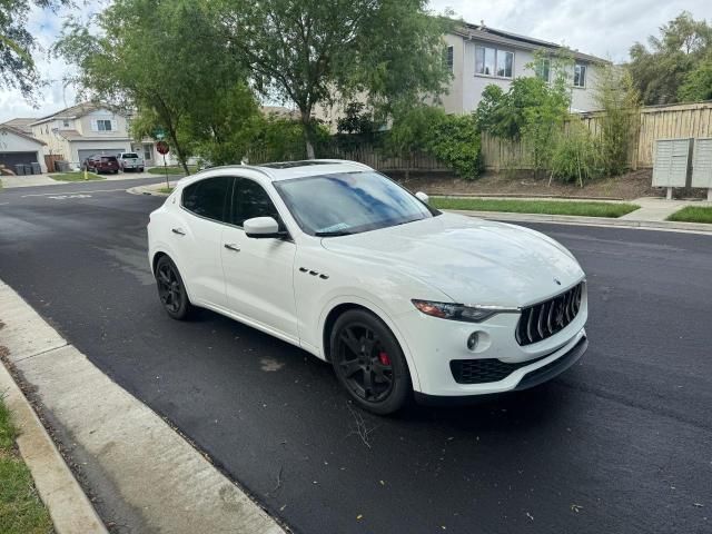 2017 Maserati Levante Sport