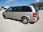 2009 Chrysler Town & Country LX