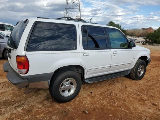 2000 Ford Explorer XLT