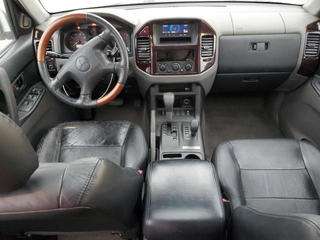 2001 Mitsubishi Montero Limited