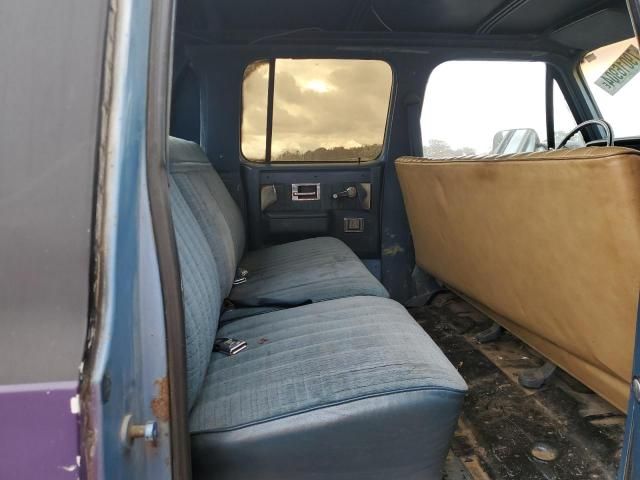 1983 Chevrolet Suburban K2