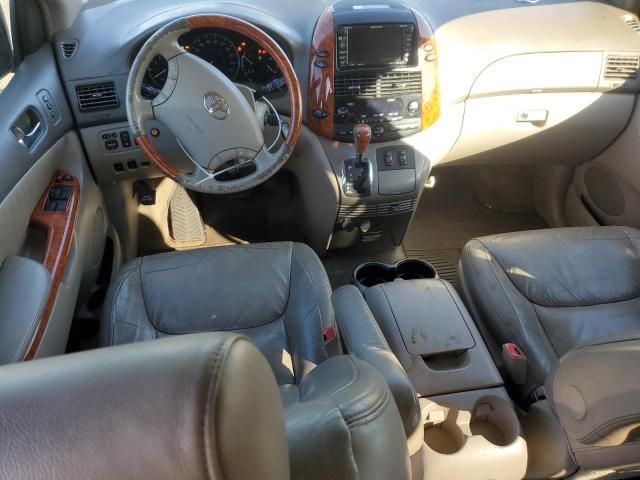 2006 Toyota Sienna XLE