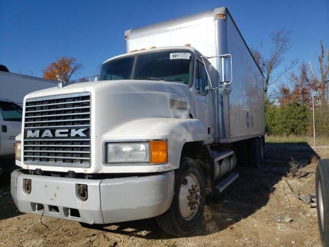 1996 Mack 600 CH600