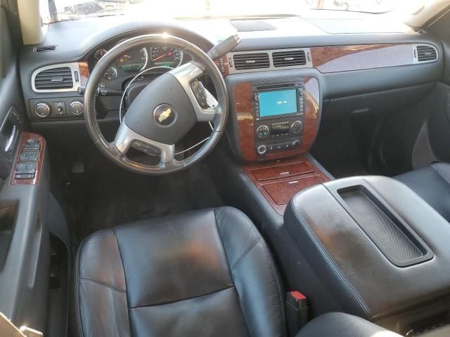 2011 Chevrolet Avalanche LTZ