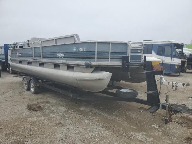 1991 Suntracker Boat With Trailer