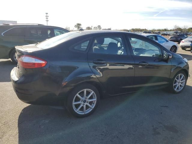 2015 Ford Fiesta SE