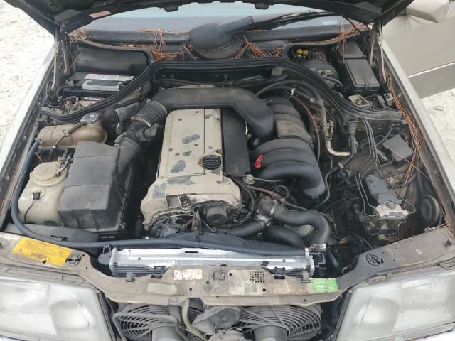 1995 Mercedes-Benz E 320 Base