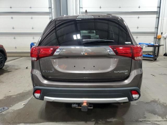 2017 Mitsubishi Outlander SE