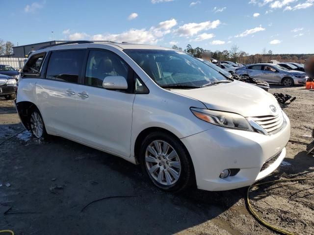 2015 Toyota Sienna XLE