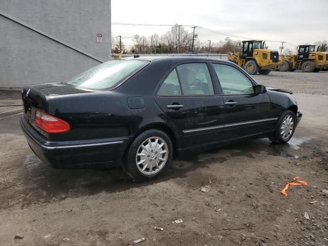 2000 Mercedes-Benz E 320