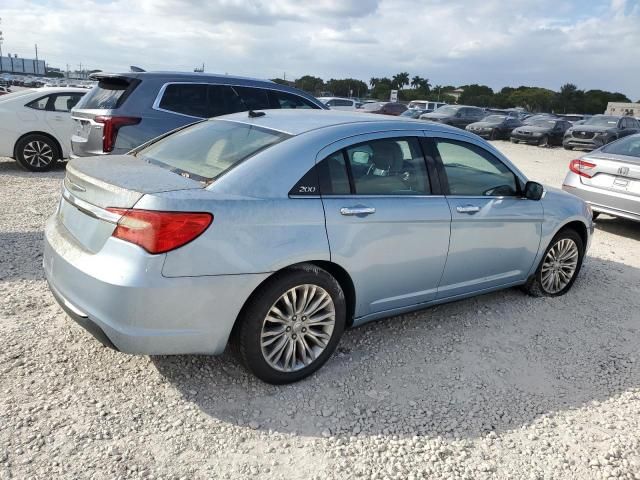 2012 Chrysler 200 Limited