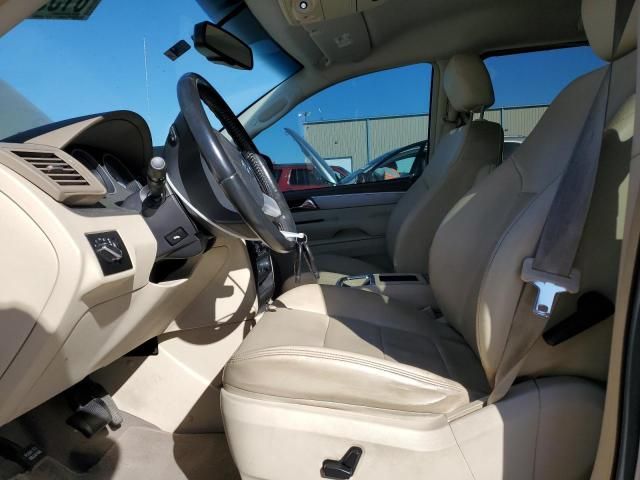 2009 Volkswagen Routan SEL