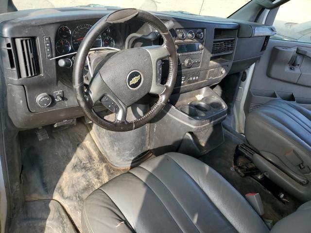 2017 Chevrolet Express G2500