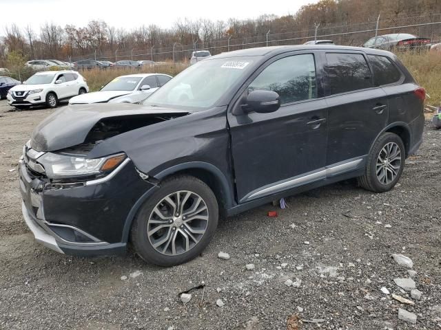 2016 Mitsubishi Outlander SE